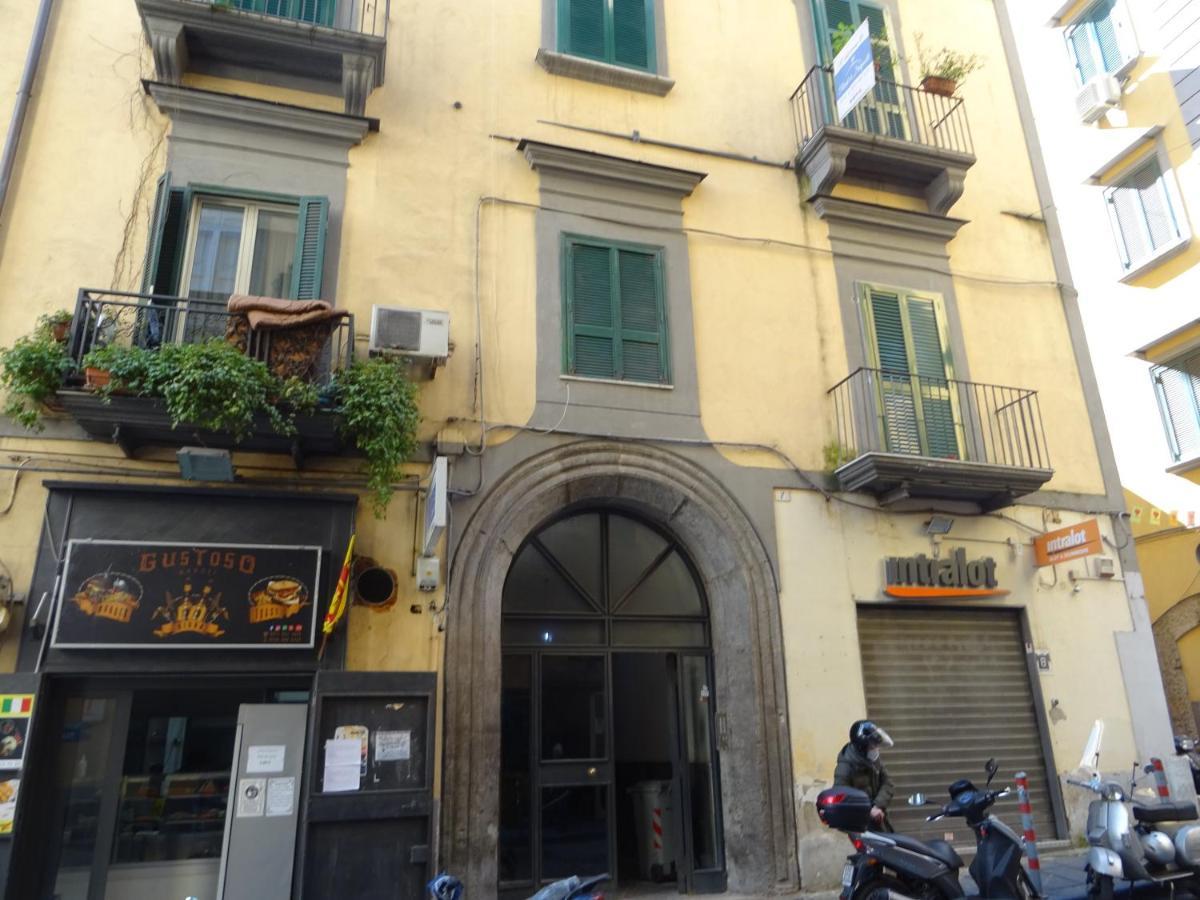 Panto' Apartment 2 Steps To Toledo Street Napoli Bagian luar foto