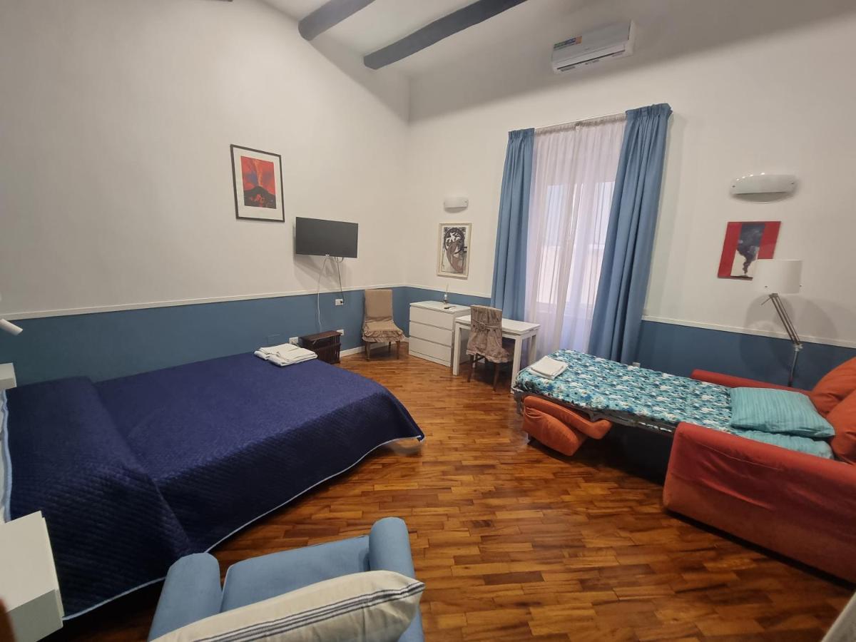 Panto' Apartment 2 Steps To Toledo Street Napoli Bagian luar foto